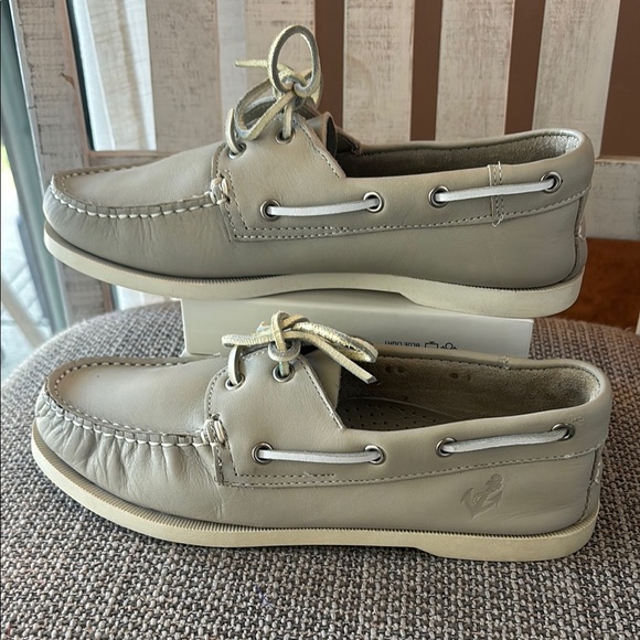 anchor bay Other - Anchor Bay Cream Boat Shoes with Moccasin Stitching and Rubber Soles